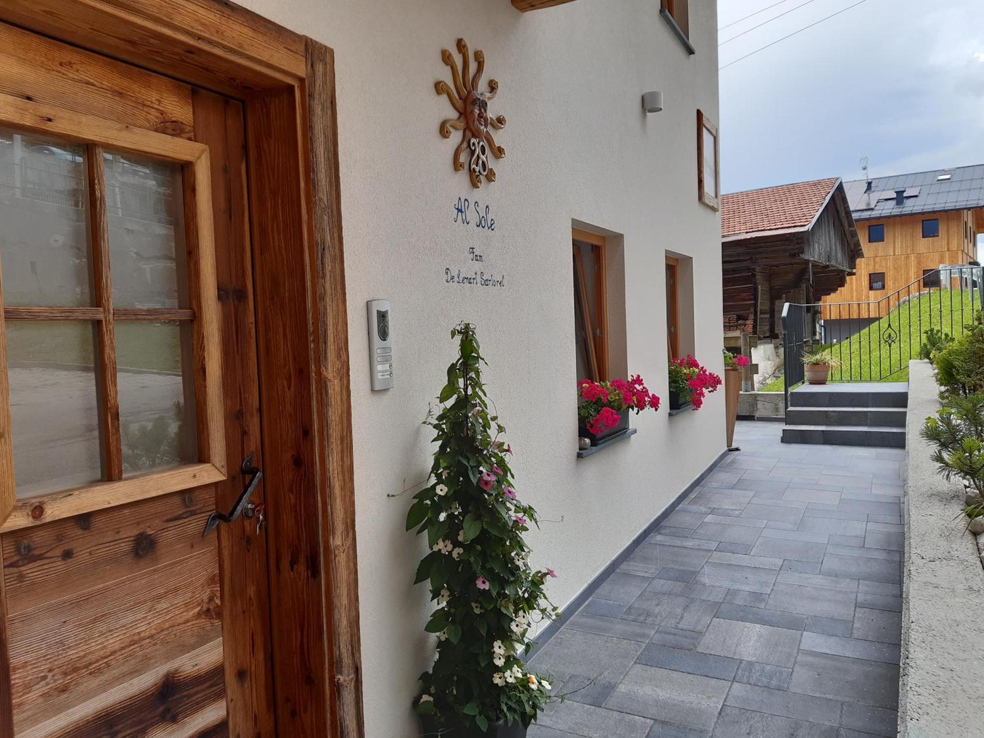 Al Sole B&B Valcomelico サント・ステーファノ・ディ・カドーレ エクステリア 写真