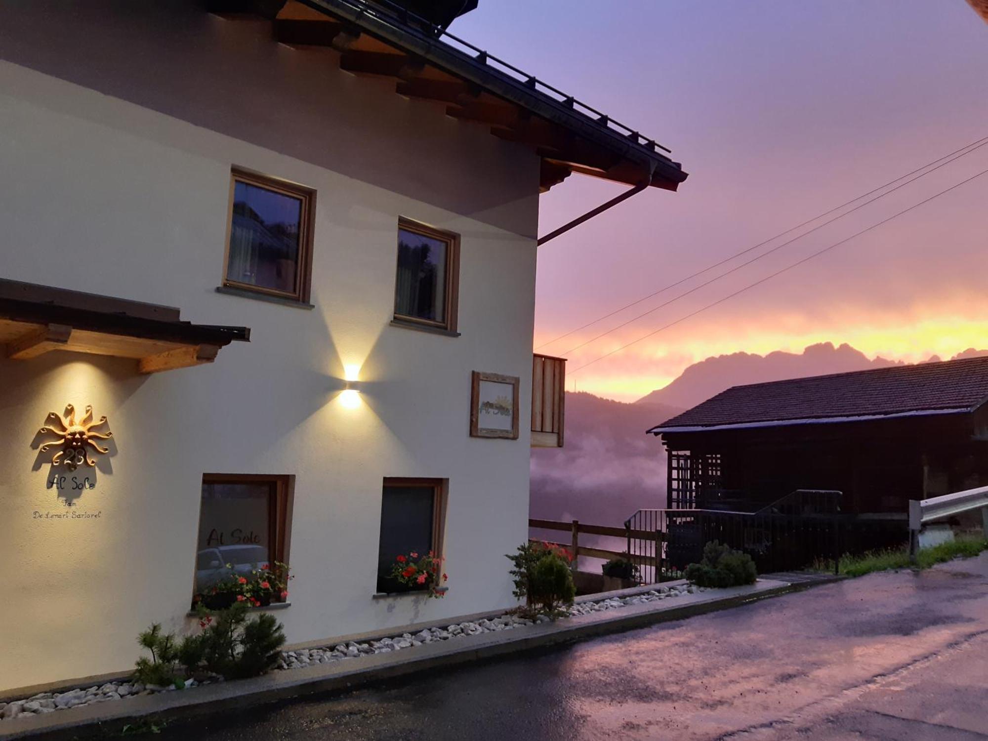 Al Sole B&B Valcomelico サント・ステーファノ・ディ・カドーレ エクステリア 写真