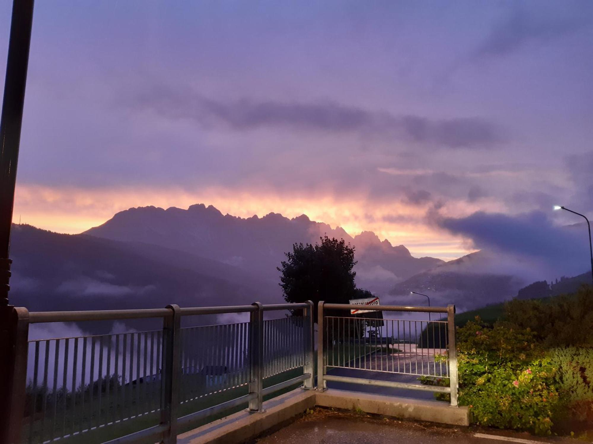 Al Sole B&B Valcomelico サント・ステーファノ・ディ・カドーレ エクステリア 写真